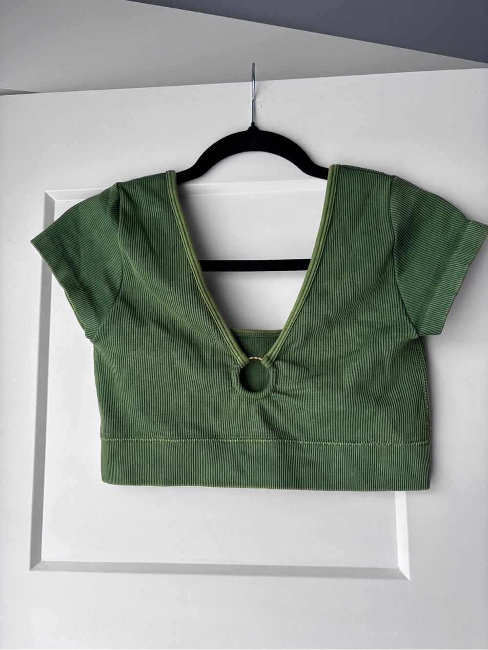 aerie Ribbed Green V-Neck Crop Top with Ring Detail